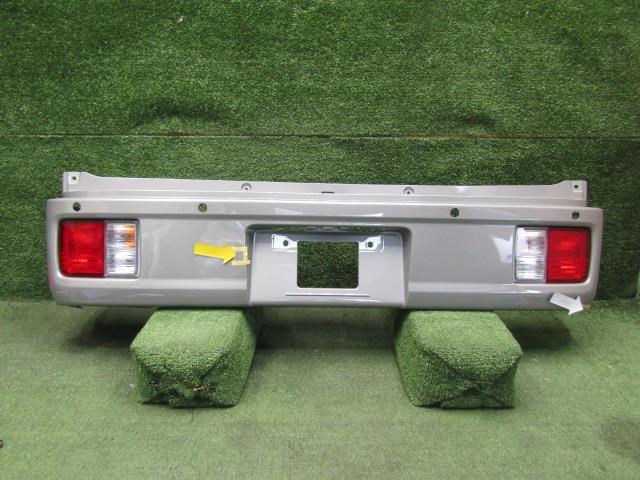 【中古】中古部品 エブリィ DA17V ﾘｱﾊﾞﾝﾊﾟｰ 【3330200100-000000044215100】