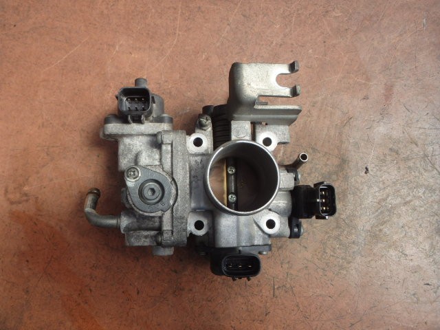 【中古】中古部品 キャリィ DA63T ｽﾛｯﾄﾙﾎﾞﾃﾞｨ 【3331010800-000023208520300】