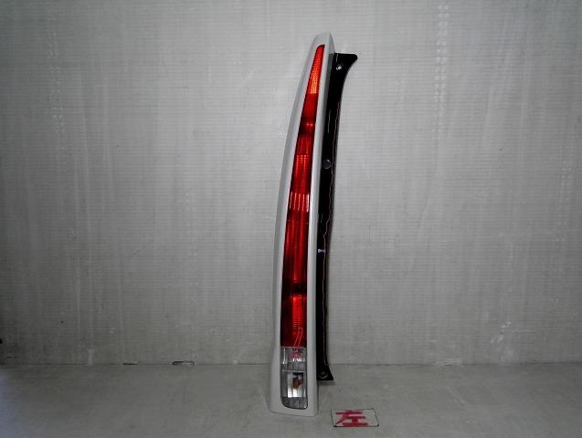 【中古】中古部品 ムーヴ L175S 左テールランプ 【3310050100-211020000115600】