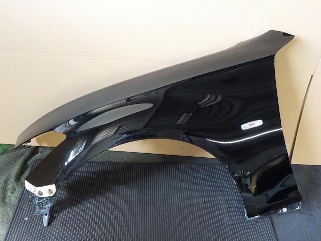 【中古】中古部品 フーガ KY51 左ﾌﾛﾝﾄﾌｪﾝﾀﾞｰ 【3260200000-250512000110700】