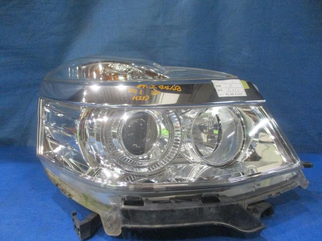 【中古】中古部品 ライフ JC1 右ヘッドランプ 【3310160100-000004415010800】