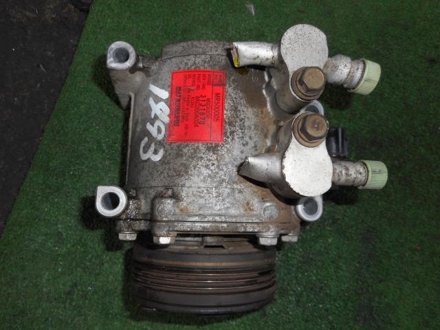 【中古】中古部品 ミニキャブ U62V A/Cｺﾝﾌﾟﾚｯｻｰ 【3330190100-000002149360700】
