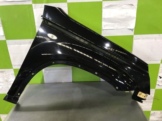 【中古】中古部品 エクストレイル NT31 右ﾌﾛﾝﾄﾌｪﾝﾀﾞｰ 【3330530100-000005386610600】