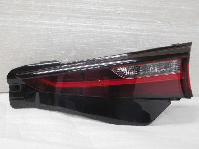 【中古】中古部品 ＣＸ－３０ DM8P 右ﾌｨﾆｯｼｬｰﾊﾟﾈﾙ 【3380050000-000037046615210】