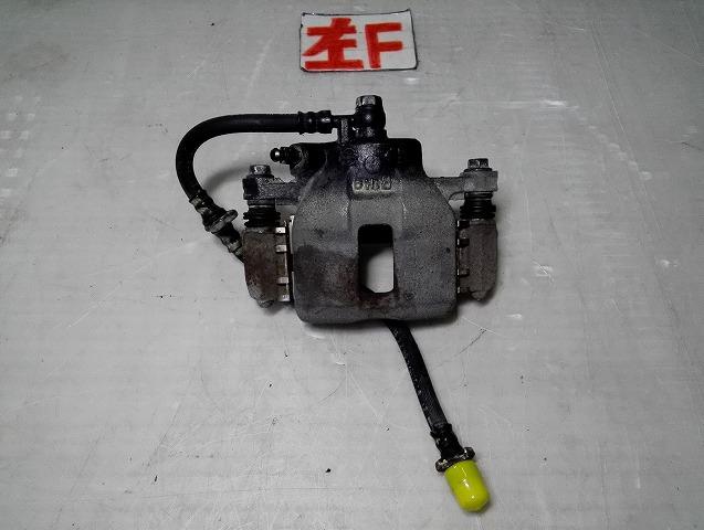 【中古】中古部品 アクティ HA4 左ﾌﾛﾝﾄｷｬﾘﾊﾟｰ 【3310050100-001698709244360】