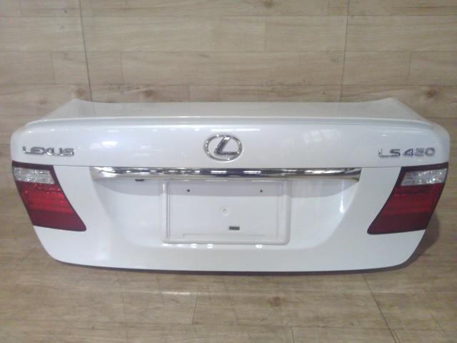 【中古】中古部品 レクサス LS USF40 ﾄﾗﾝｸﾘｯﾄﾞ 【3310390100-250516000115300】