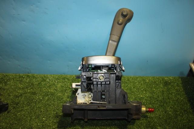 【中古】中古部品 ノート E11 ｼﾌﾄﾚﾊﾞｰ 【3330950100-000040031337850】