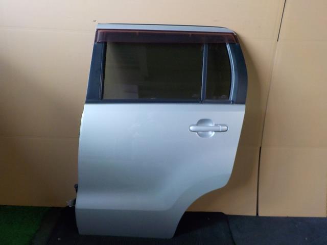 【中古】中古部品 ワゴンＲ MH23S 左ﾘｱﾄﾞｱ 【3260200000-250516000313400】