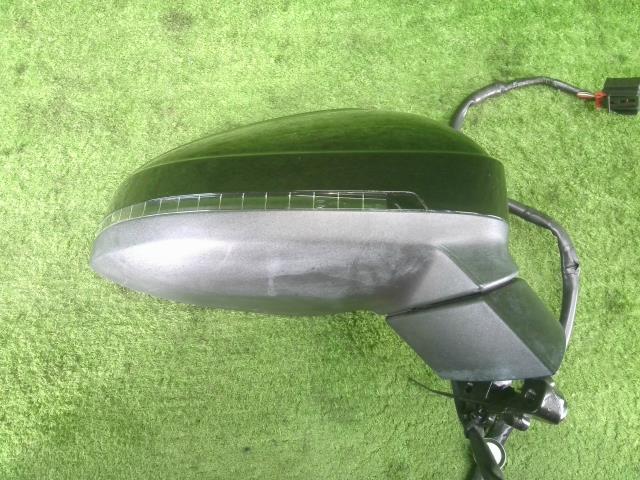 【中古】中古部品 アウディ A4 8WCVK 右ｻｲﾄﾞﾐﾗｰ 【3330990100-250220000413500】