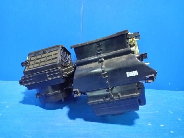 【中古】中古部品 エブリィ DA17V A/Cｸｰﾘﾝｸﾞﾕﾆｯﾄ 【3310050100-221228000160801】