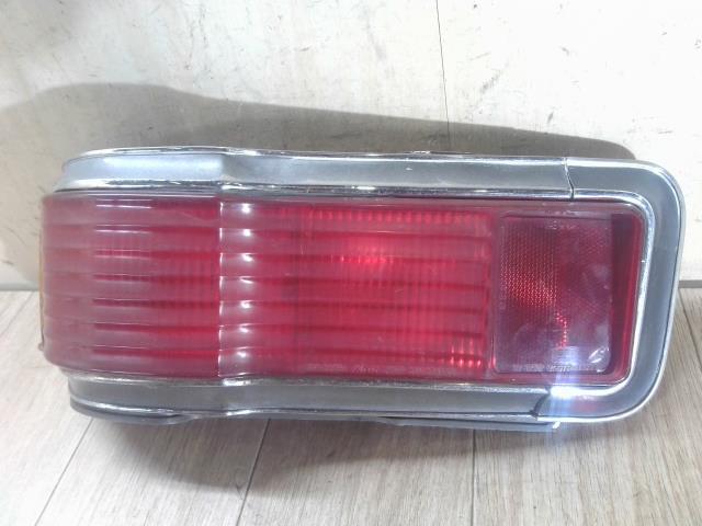 【中古】中古部品 コロナ 左ﾃｰﾙﾗﾝﾌﾟ 【3310390100-R51110000215600】
