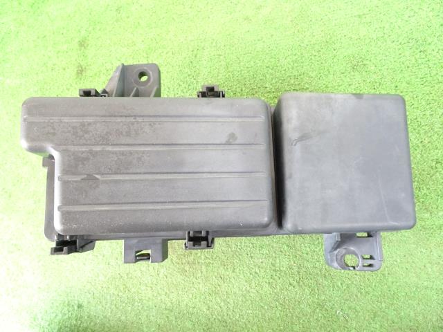 【中古】中古部品 オデッセイ RB1 ﾋｭｰｽﾞﾎﾞｯｸｽ 【3330640100-250522000167800】