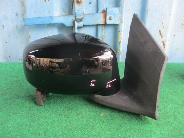 【中古】中古部品 ウイングロード Y12 右ｻｲﾄﾞﾐﾗｰ 【3540020100-000007052413500】