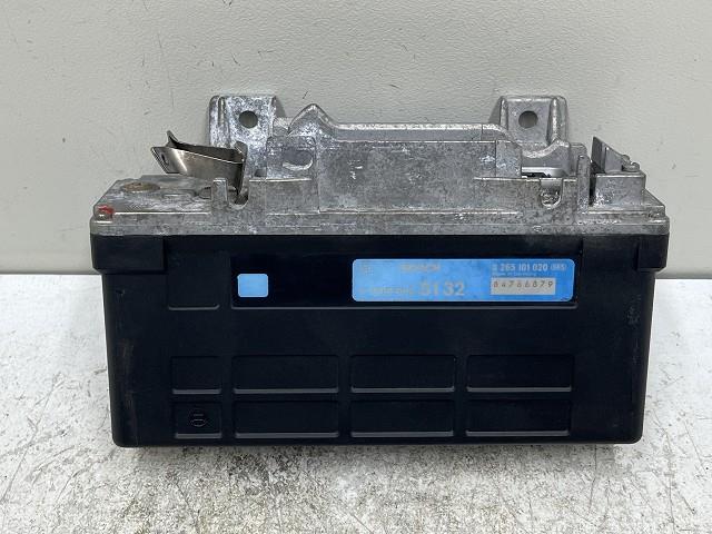 【中古】中古部品 ベンツ Eクラス 124050 ABSコンピューター 【3310070100-000193000663400】|e-cleマート
