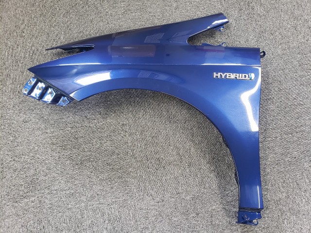 【中古】中古部品 プリウス ZVW30 左ﾌﾛﾝﾄﾌｪﾝﾀﾞｰ 【3310590000-202505070410700】