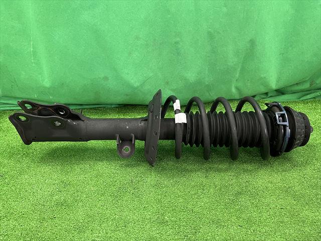 【中古】中古部品 フリード＋ GB6 右ﾌﾛﾝﾄｽﾄﾗｯﾄ 【3330240100-002025560350110】