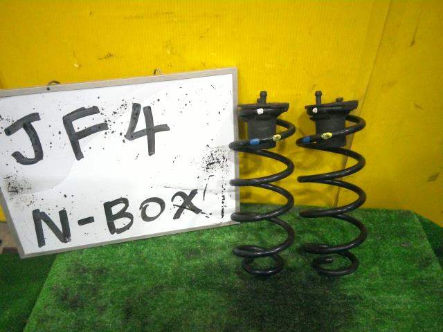 【中古】中古部品 Ｎ－ＢＯＸ JF4 ﾘｱｽﾌﾟﾘﾝｸﾞｾｯﾄ 【3331010600-250514000151400】