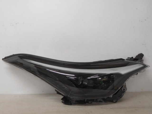 【中古】中古部品 Ｃ－ＨＲ NGX50 右ﾍｯﾄﾞﾗﾝﾌﾟ 【3380050000-000037059910800】