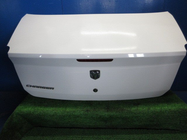 【中古】中古部品 ダッジ 2B3KA43R78H173434 ﾄﾗﾝｸﾘｯﾄﾞ 【3310270100-000014749815300】 24,750円