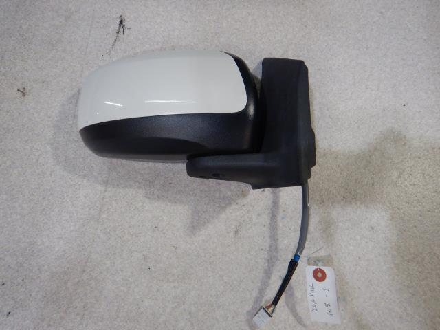 【中古】中古部品 プレオプラス LA300F 右ｻｲﾄﾞﾐﾗｰ 【3330810100-250527000513500】