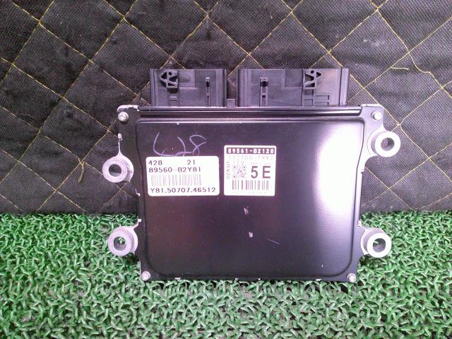 【中古】中古部品 ムーヴ LA150S エンジンコンピューター 【3330660100-000025308463100】