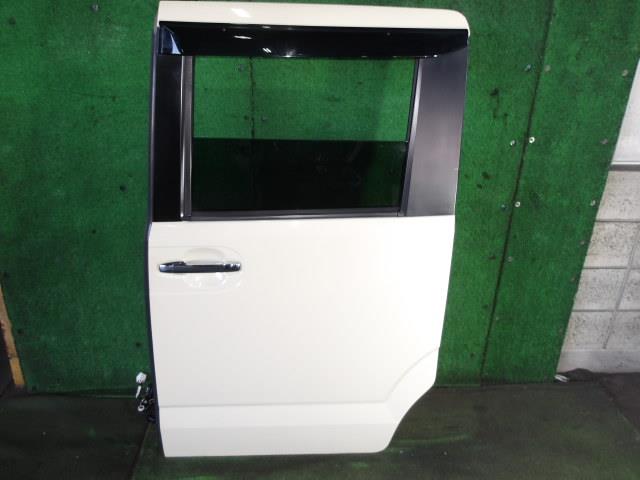 【中古】中古部品 Ｎ&minus;ＢＯＸ JF1 左ﾘｱﾄﾞｱ 【3340220100-000226003113400】｜e-cleマート