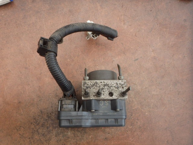 【中古】中古部品 ハイゼット S500P ABSｱｸﾁｭｴｰﾀｰ 【3331010800-000023258442500】