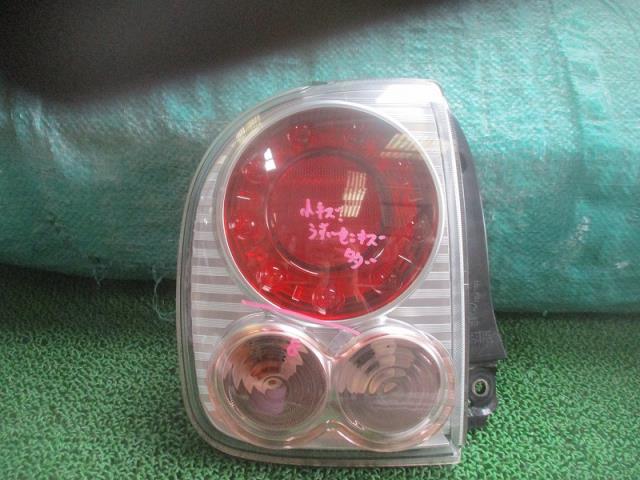 【中古】中古部品 ラパン HE22S 左ﾃｰﾙﾗﾝﾌﾟ 【3500080000-250213001015600】