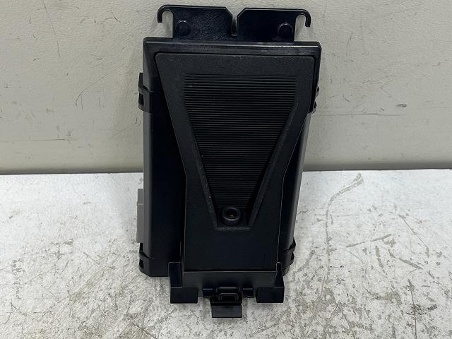 【中古】中古部品 ボルボ 40シリーズ MB420XC ｶﾒﾗ 【3310070100-0000Y0765815851】