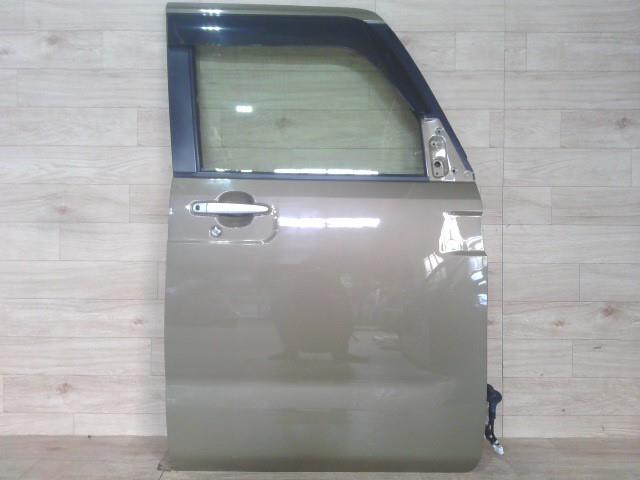 【中古】中古部品 ウェイク LA700S 右ﾌﾛﾝﾄﾄﾞｱ 【3310390100-250523000113100】｜e-cleマート
