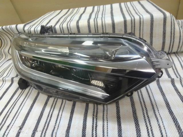 【中古】中古部品 シャトル GP7 右ﾍｯﾄﾞﾗﾝﾌﾟ 【3310540000-000025143710800】