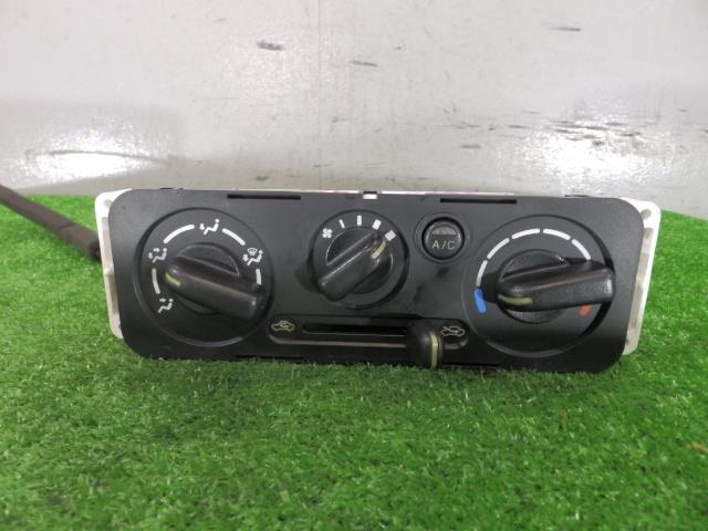 【中古】中古部品 シボレークルーズ(スズキ) HR52S A/Cｽｲｯﾁﾊﾟﾈﾙ 【3260250000-000025069660900】