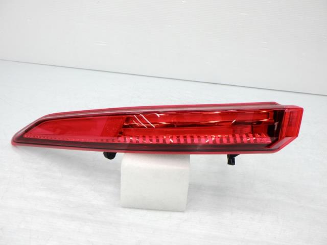 【中古】再生部品 ハリアー MXUA80 左ﾃｰﾙﾗﾝﾌﾟ 【3380010000-250605500815600】