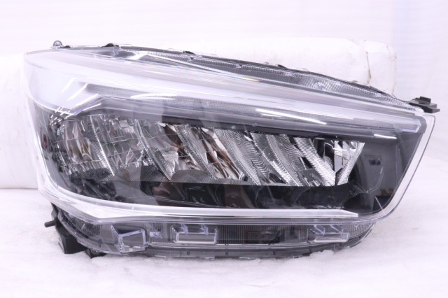 【中古】中古部品 ライズ A201A 右ﾍｯﾄﾞﾗﾝﾌﾟ 【3260520000-250606500510800】