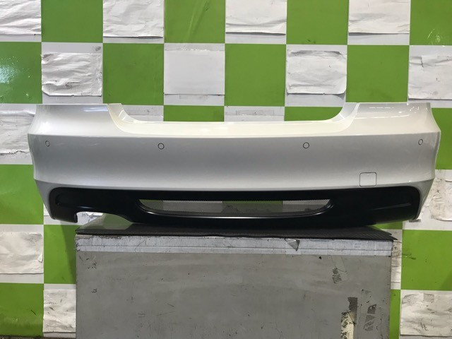【中古】中古部品 BMW 1シリーズ UC35 ﾘｱﾊﾞﾝﾊﾟｰ 【3330530100-000005394515100】