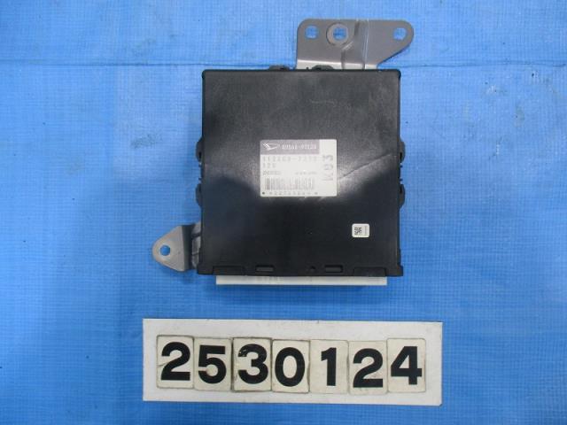 【中古】中古部品 コペン L880K ｴﾝｼﾞﾝｺﾝﾋﾟｭｰﾀｰ 【3310040100-000253012463100】