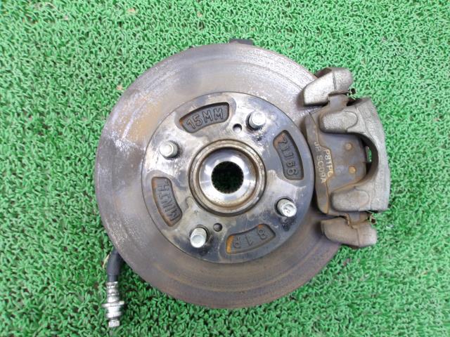 【中古】中古部品 デリカＤ2 MB46S 右ﾌﾛﾝﾄﾅｯｸﾙﾊﾌﾞ 【3310250100-000253020944310】