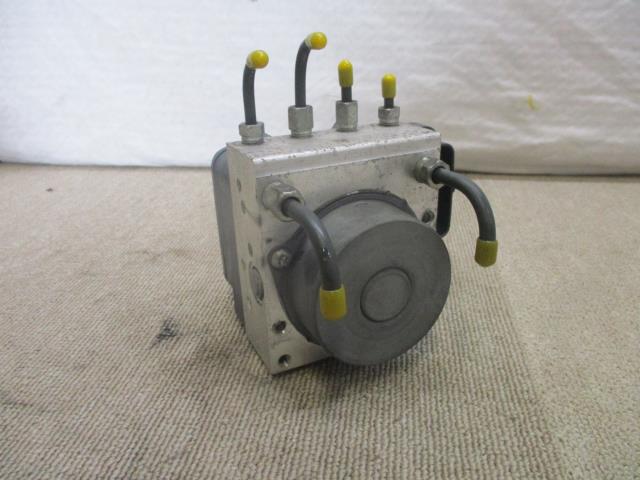 【中古】中古部品 モコ MG33S ABSアクチュエーター 【3540020100-000007060642500】|e-cleマート