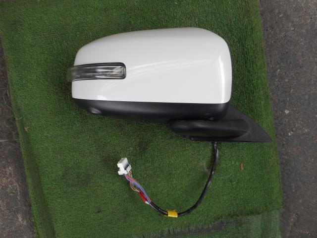 【中古】中古部品 ｅＫカスタム B11W 右ｻｲﾄﾞﾐﾗｰ 【3330190100-000001913813500】