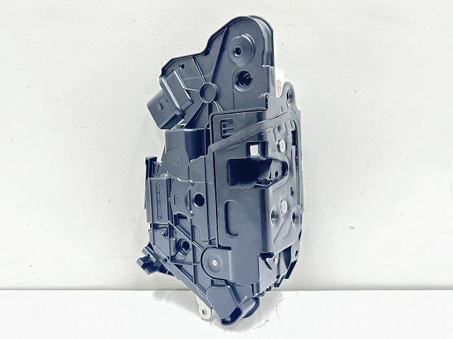 【中古】中古部品 VW アップ！ AACHY 右ﾌﾛﾝﾄﾄﾞｱﾛｯｸｿﾚﾉｲﾄﾞ 【3310070100-000090752464550】