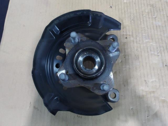 【中古】中古部品 タント LA650S 右ﾌﾛﾝﾄﾅｯｸﾙﾊﾌﾞ 【3340220100-000226012744310】