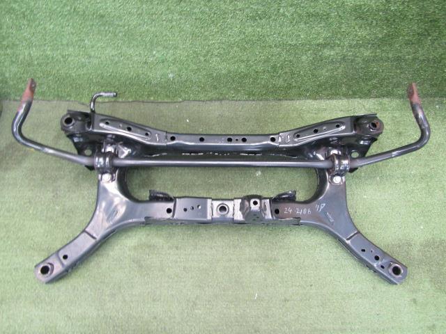 【中古】中古部品 プリウス MXWH60 リアメンバー 【3330200100-242106000051800】|e-cleマート