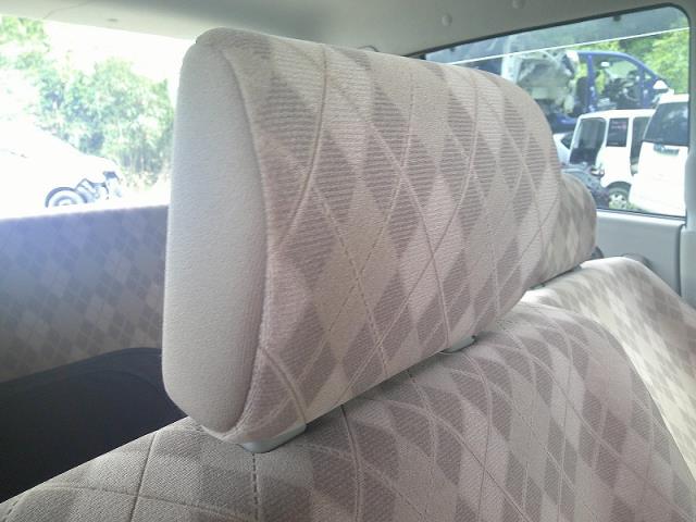 【中古】中古部品 キャロル HB24S ﾍｯﾄﾞﾚｽﾄ 【3340030100-606814000077400】