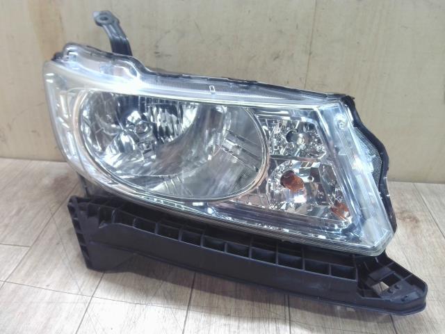 【中古】中古部品 フリードスパイク GP3 右ﾍｯﾄﾞﾗﾝﾌﾟ 【3310390100-250610000910800】