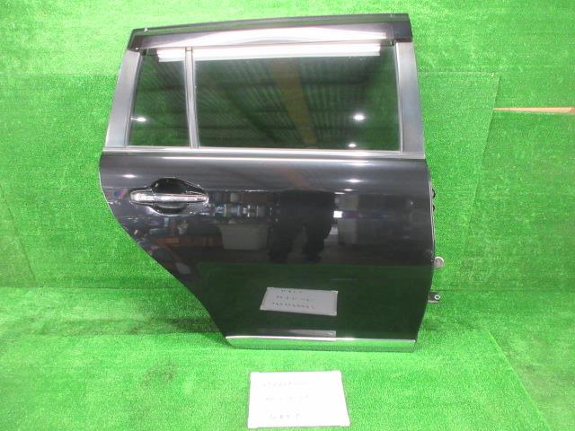 【中古】中古部品 カローラフィールダー NKE165G 右リアドア 【3330991000-250605000113300】