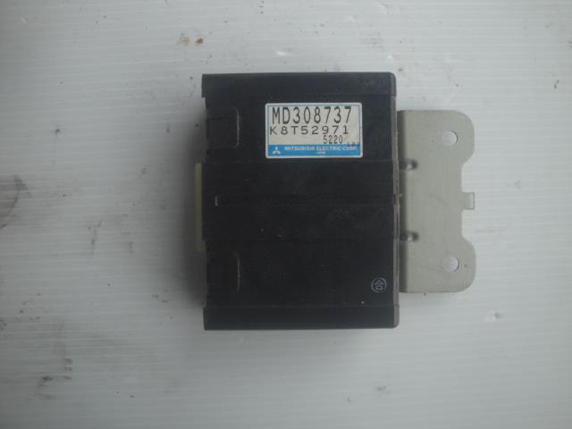 【中古】中古部品 ミニキャブ U42T ｴﾝｼﾞﾝｺﾝﾋﾟｭｰﾀｰ 【3100430000-250618000363100】