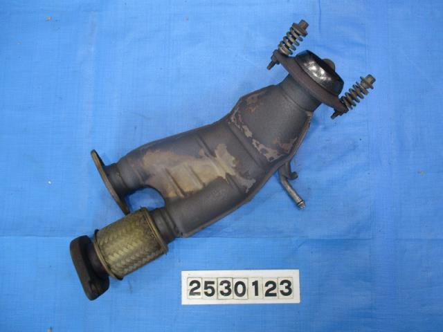 【中古】中古部品 シビック FD2 ﾌﾛﾝﾄｴｷｿﾞｰｽﾄﾊﾟｲﾌﾟ 【3310040100-000253012322200】