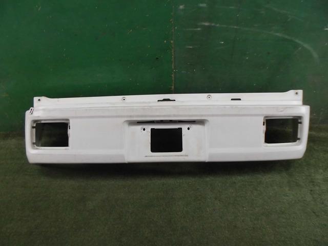 【中古】中古部品 NV100クリッパー DR17V ﾘｱﾊﾞﾝﾊﾟｰ 【3330150100-000025313515100】