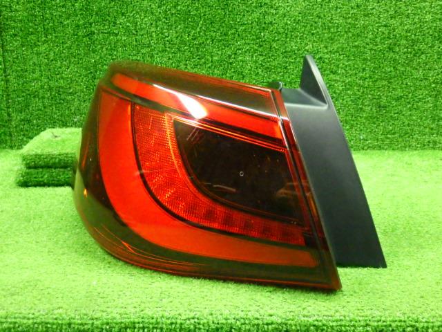 【中古】中古部品 フーガ HY51 左テールランプ 【3330250100-000000904515600】|e-cleマート
