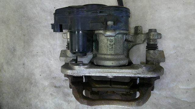 【中古】中古部品 Ｃ－ＨＲ ZYX10 右ﾘｱｷｬﾘﾊﾟｰ 【3500080000-250520000544430】